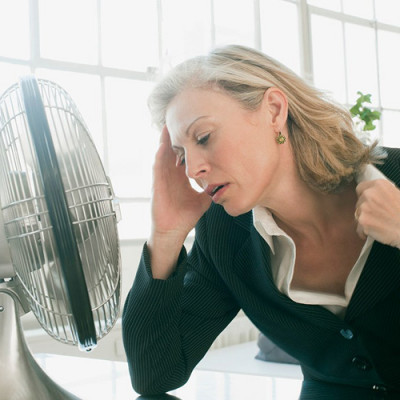 Kako spriječiti napade vrućine u menopauzi